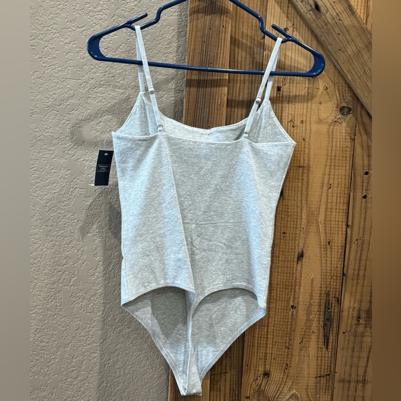 NWT Abercrombie cami bodysuit from Soft A&F collection - Size M - Picture 2 of 3